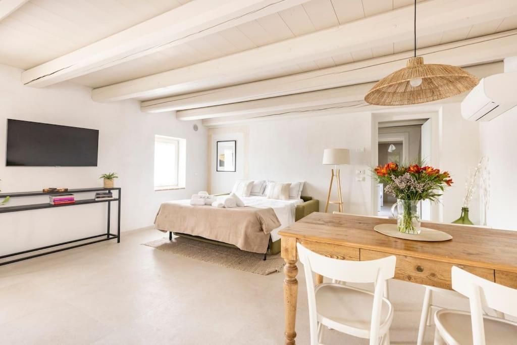 Verdeolivo 1876 - Apartments & Pool Mezzane di Sotto エクステリア 写真