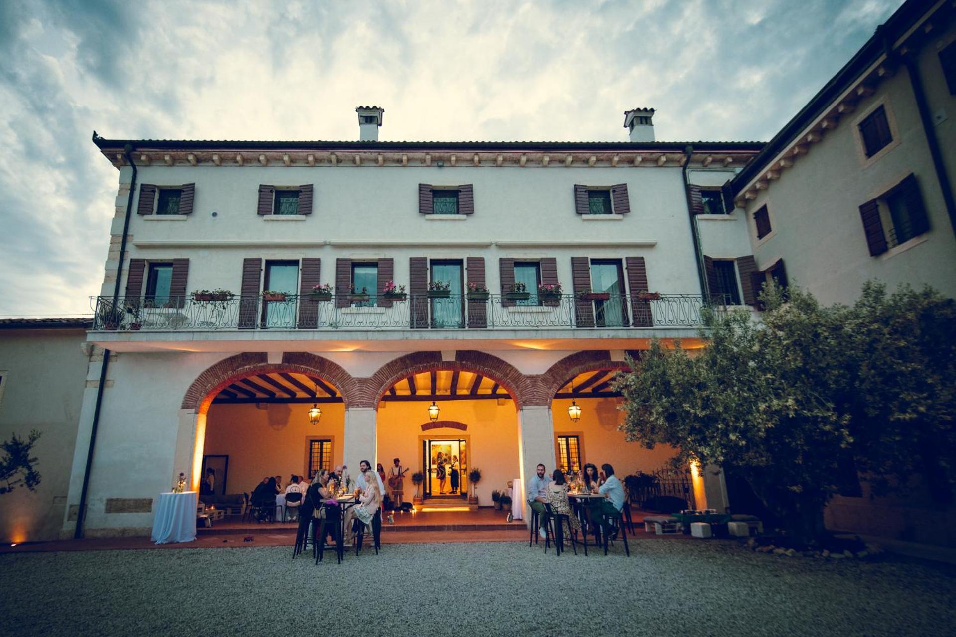 Verdeolivo 1876 - Apartments & Pool Mezzane di Sotto エクステリア 写真
