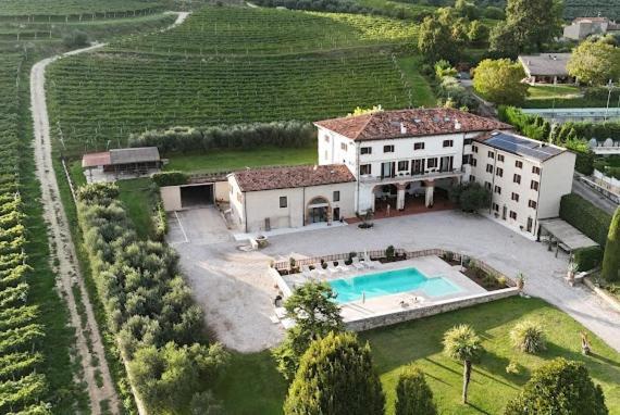 Verdeolivo 1876 - Apartments & Pool Mezzane di Sotto エクステリア 写真